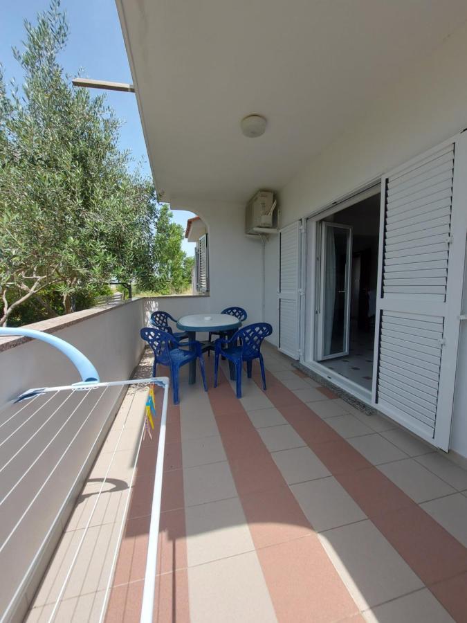 Apartment Elena Vlašići Esterno foto